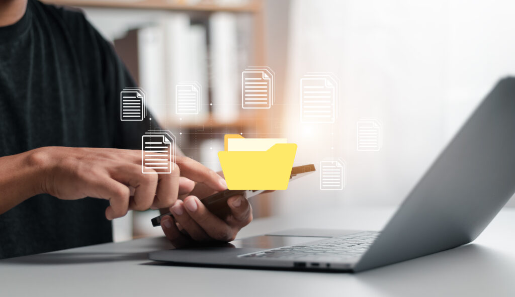 O GED é mais do que apenas uma ferramenta de armazenamento, é uma estrutura de apoio à gestão documental, à conformidade e à transformação digital da empresa